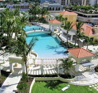 Chevron Renaissance Towers - Accommodation Yamba