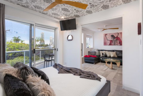 Chevron Sails - Accommodation Yamba 3