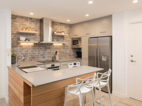 Chevron Sails - Accommodation Yamba 1