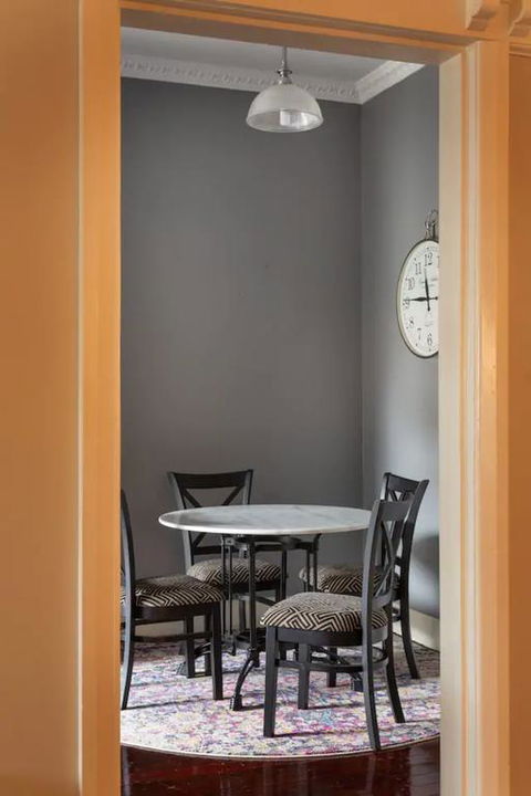Chic 2 Bedroom Ground Floor Apartment In Trendy New Farm - Accommodation Yamba 3