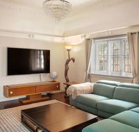 Chic 2 Bedroom Ground Floor Apartment In Trendy New Farm - Accommodation Yamba