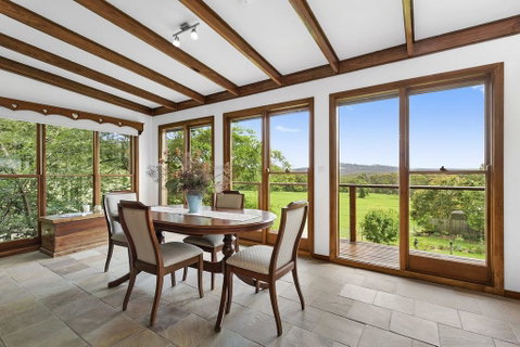 CHRISTOPHERS COTTAGE - Accommodation Yamba 2
