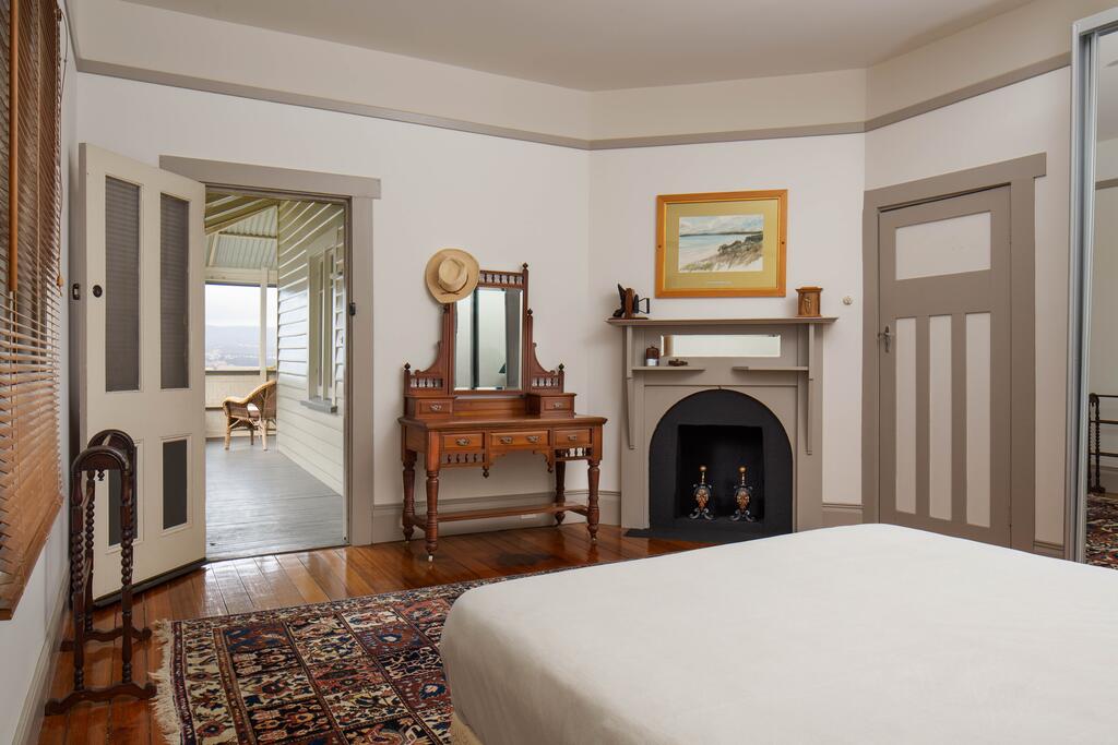 Trevallyn TAS Accommodation Yamba