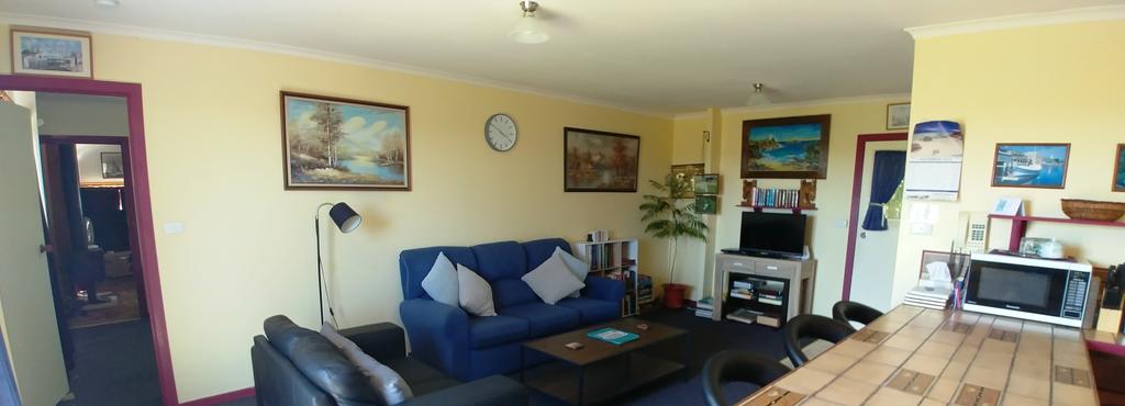 Elingamite VIC Accommodation Yamba
