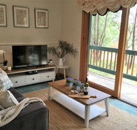 Cockatoo Cottages - Accommodation Yamba