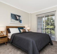 Colin Street Apartment - Accommodation Yamba