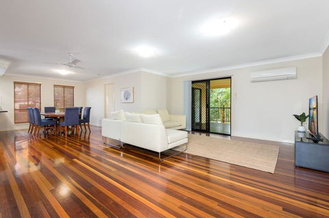 Combles Rd - Accommodation Yamba 0