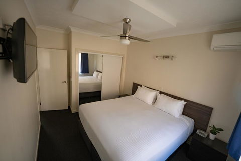 Comfort Inn And Suites Robertson Gardens - Accommodation Yamba 3