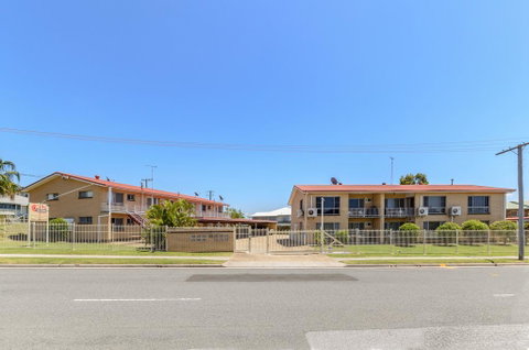Como Apartments Gladstone - Accommodation Yamba 1