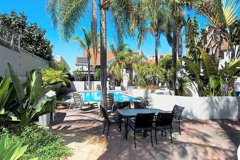 Como Mezzanine Retreat - Accommodation Yamba 2