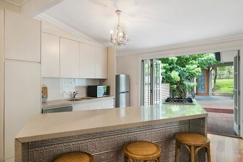 Contemporary Cottage In Perfect Lifestyle Address - Accommodation Yamba 2