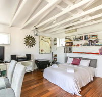 Cool Architect-Designed Studio Close To CBD - Accommodation Yamba