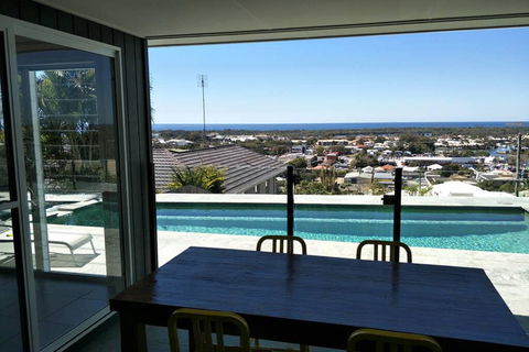 Coolangatta Gold - Accommodation Yamba 3