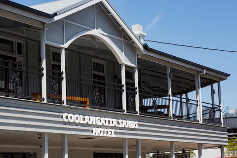 Coolangatta Sands Hotel - Accommodation Yamba 2