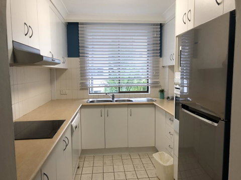 Copacabana Apartments - Accommodation Yamba 1
