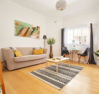 Cosy Couples Haven 10 Min Walk from Bondi Beach - Accommodation Yamba