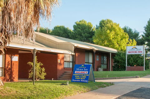 Country Roads Motor Inn - Accommodation Yamba 2