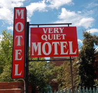 Cowra Crest Motel - Accommodation Yamba