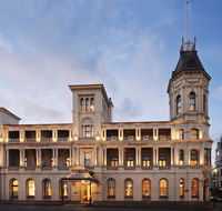 Craig's Royal Hotel - Accommodation Yamba