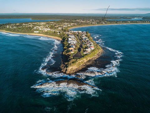 Culburra Beach Motel - Accommodation Yamba 0