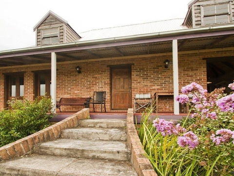 Culburra Cottage - Charming Country Style Cottage - Accommodation Yamba 0