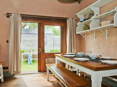 Culburra Cottage - Charming Country Style Cottage - Accommodation Yamba 1