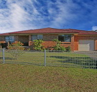 Culburra Getaway - close to beach and lake - Accommodation Yamba