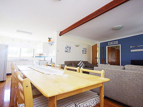Culburra Sea Stay - Beach And Shop An Easy Walk - Accommodation Yamba 3