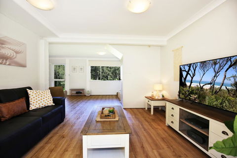 Curleys @ Culburra - Family & Pet Friendly - Accommodation Yamba 2