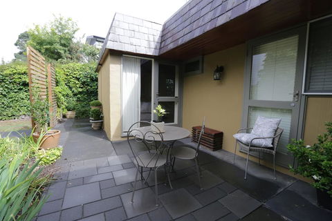Cygnet, Studio On Sturt - Accommodation Yamba 1