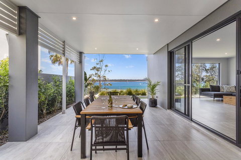 Danalene Parade, 46B Maggie's Place - Accommodation Yamba 0