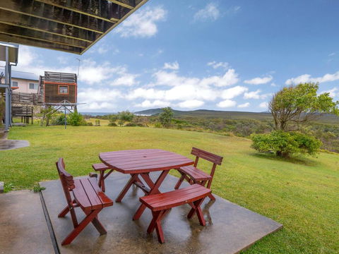 Dilkara - Breathtaking Ocean Views - Accommodation Yamba 3