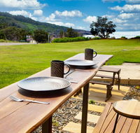 Dolphin Studio Apartment 1a Ocean Street - Accommodation Yamba