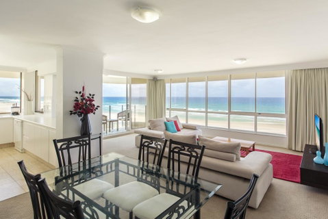 Dorchester On The Beach - Accommodation Yamba 1