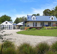 Duncraig House - open fireplace spa pet friendly - Accommodation Yamba