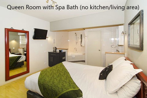 Dunsborough Bay Village Resort Apartments - Accommodation Yamba 2