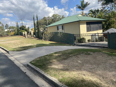 Eatons Hill Hidden Valley Retreat - Accommodation Yamba 2