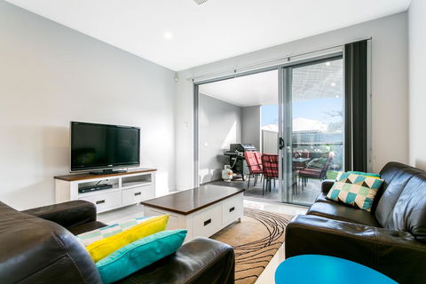 Ella House Adelaide - Accommodation Yamba 1