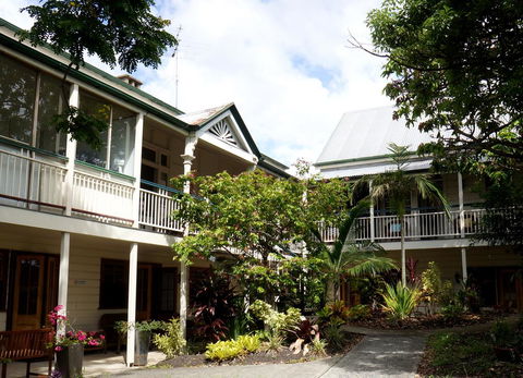 Ellie's Guest House - Accommodation Yamba 0