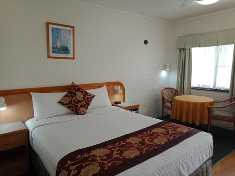 Espana Motel - Accommodation Yamba 0