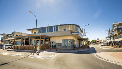 Esplanade Hotel Adelaide - Accommodation Yamba 0