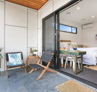Eternity 141 - Room with private bathroom balcony bed  breakfast - Accommodation Yamba