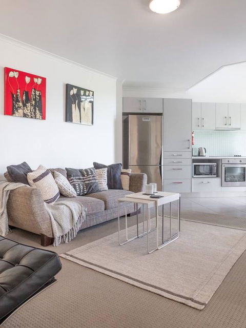 Fabulous Kangaroo Point 3 Bedroom Apartment - Accommodation Yamba 3