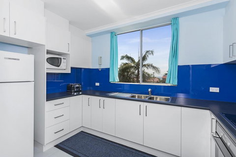 Fairleigh - Unit 1 - Accommodation Yamba 2