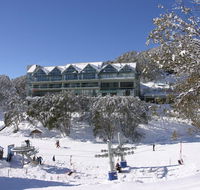Falls Creek Country Club - Accommodation Yamba