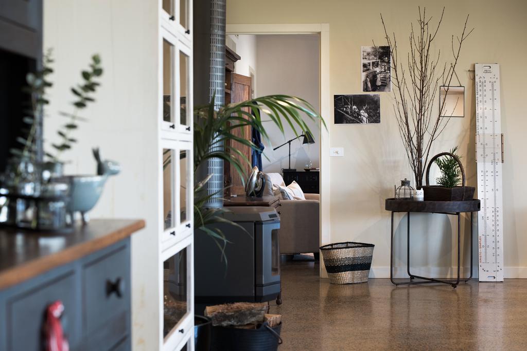 Mount Lonarch VIC Accommodation Yamba