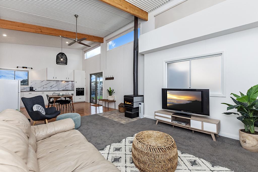 Illowa VIC Accommodation Yamba