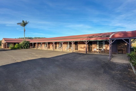 Fernvale Hotel Motel - Accommodation Yamba 1