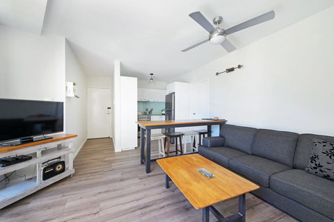 Flynns Beach Apartments 4, 41 Pacific Drive - Accommodation Yamba 0