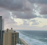 Focus Resort Oceanfront Apartments in Surfers with Ocean and Hinterland Views 25 steps to Beach - Accommodation Yamba